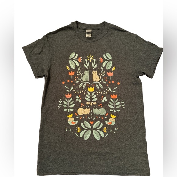 NWOT Swedish Folk Cats Classic T-Shirt Size Small - Picture 2 of 8